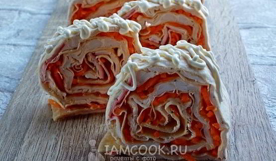 лаваш с крабовыми палочками и корейской морковкой