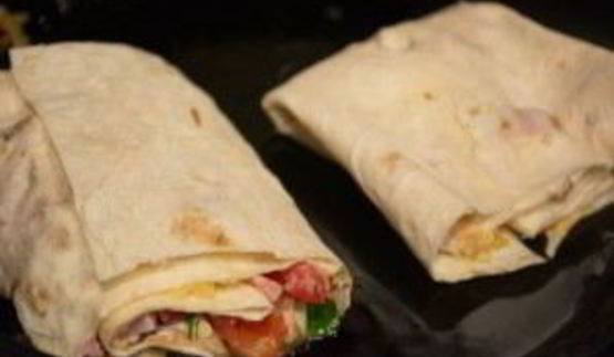 лаваш с начинкой, жаренный на сковороде