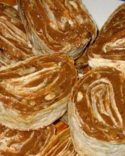 Рецепт орехового десерта в лаваше