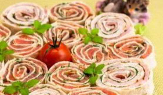 рулетики с лавашом