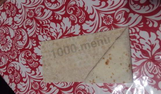 творожно-яблочные конвертики из лаваша