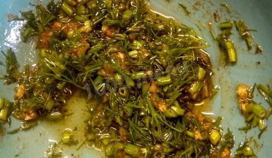 вкусные чипсы из лаваша с чесноком