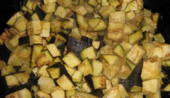 закуска из лаваша с курицей и баклажанами