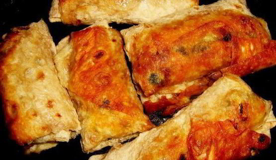 закуска из лаваша с курицей и баклажанами