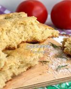 Фокачча из трех видов муки с розмарином