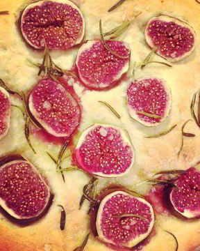 Фокачча с инжиром