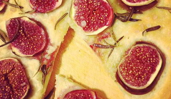 фокачча с инжиром