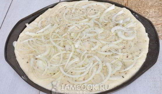 фокачча с луком