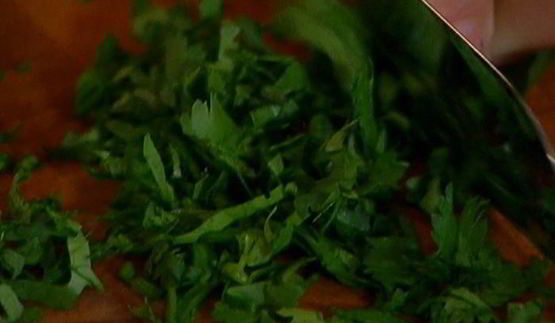 лепешка с имбирем, чили и кинзой