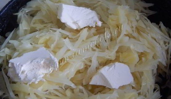 лепешка с капустой