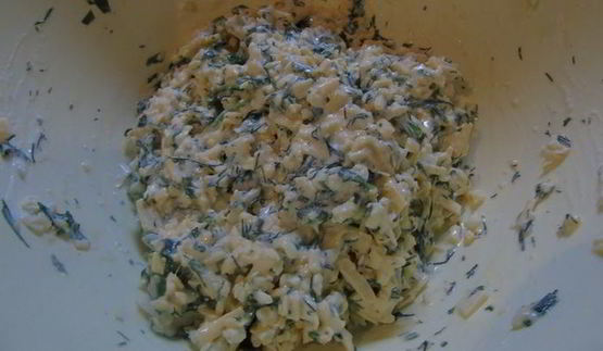 лепешка с сыром и зеленью