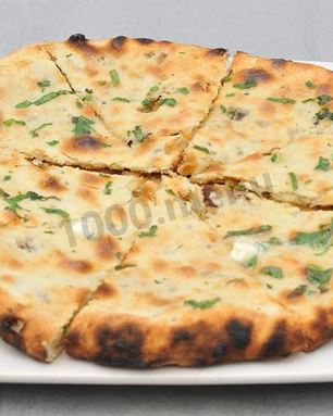 Лобиани с фасолью по-грузински