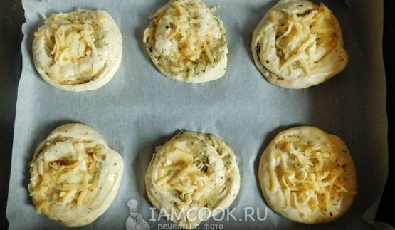 луковая лепешка в духовке