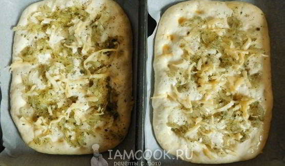 луковая лепешка в духовке