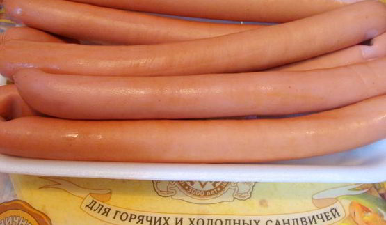 мексиканские лепешки с фасолью, сыром и острым соусом