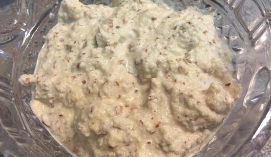 ореховое карри с куриной грудкой и лепешкой наан