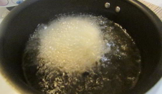 слоеные лепешки с зеленым луком