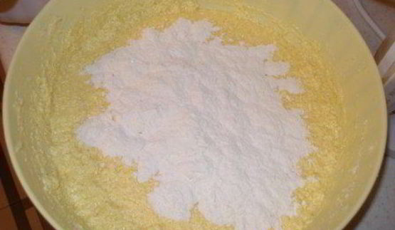 клубничные маффины с клубничным кремом