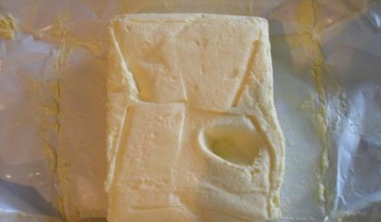 клубничные маффины с клубничным кремом