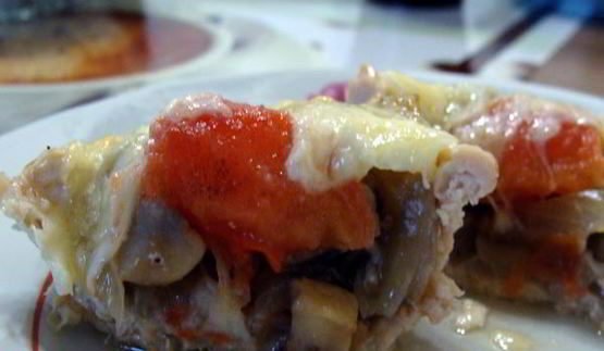 куриные маффины с грибами и винным соусом