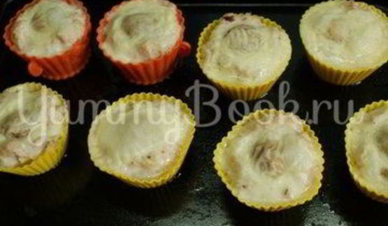 куриные маффины с шампиньонами и моцареллой