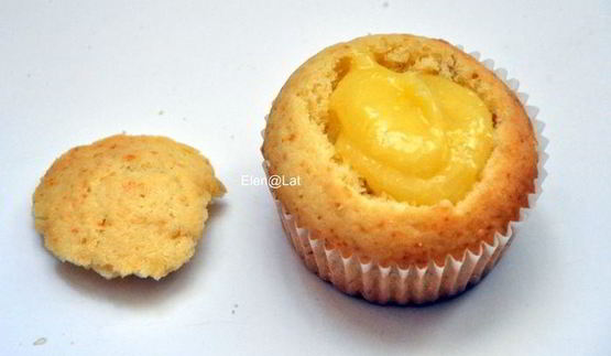 лимонные маффины с курдом и меренгой