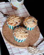 Маффины на йогурте с черникой и овсяными хлопьями