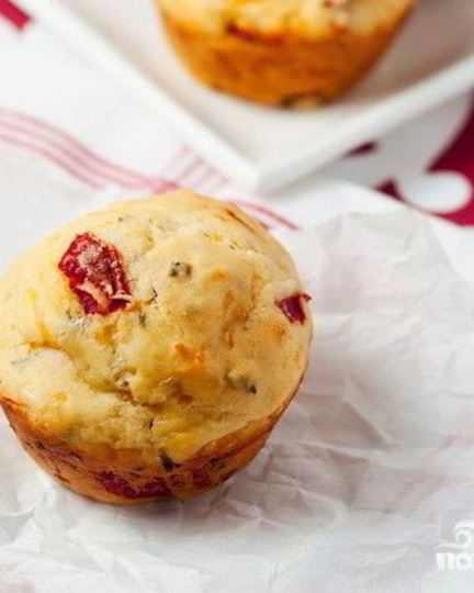 Рецепт маффинов с болгарским перцем и сыром чеддер