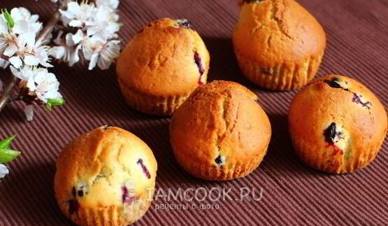маффины с черной смородиной