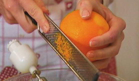 маффины с сухофруктами и фисташками