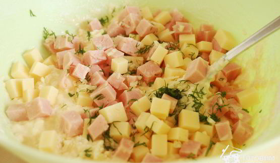 маффины с сыром и ветчиной