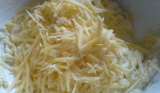 маффины с сыром и вялеными помидорами