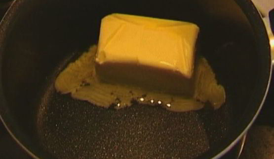 маффины с цукини, морковью и орехами пекан