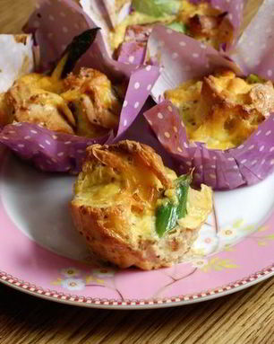 Маффины со спаржей и горчицей