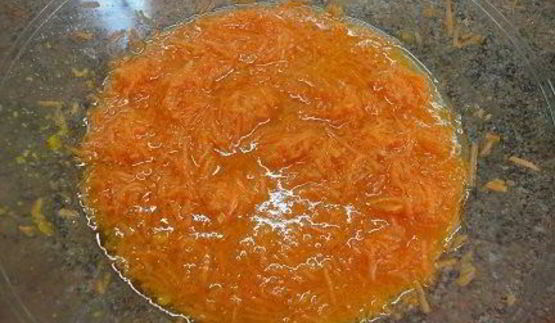 морковно-апельсиновые маффины с клюквой