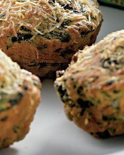 Рецепт шпинатных маффинов с сыром и мускатом