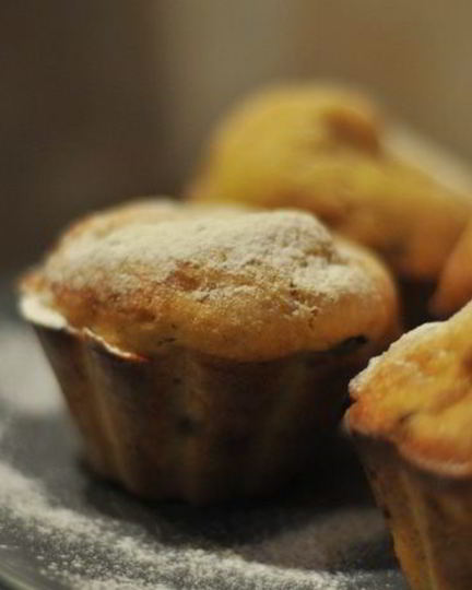Рецепт творожных маффинов с корицей и шоколадной крошкой