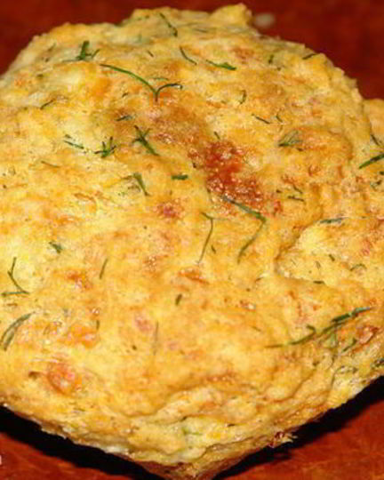 Рецепт творожных маффинов с укропом, чесноком и сыром