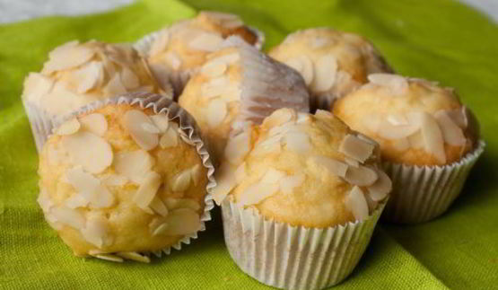 желтые маффины