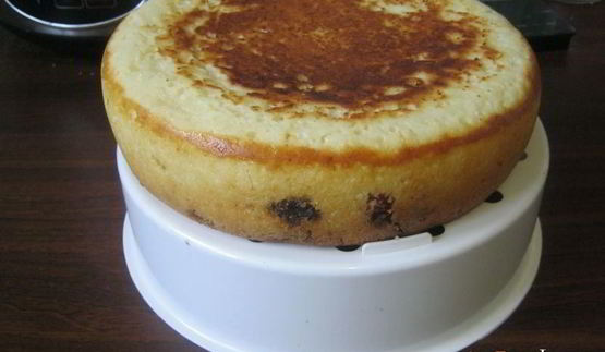 манник с изюмом в мультиварке
