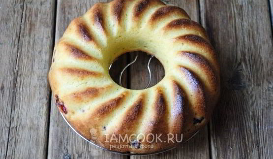 манник с вишней на кефире