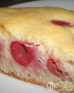 Манник с вишней