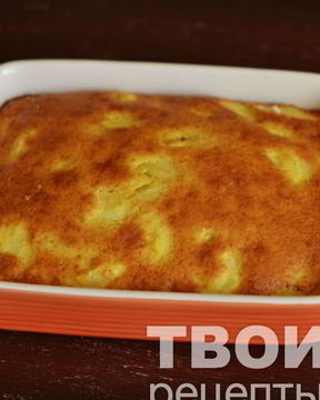 Манник с яблоками