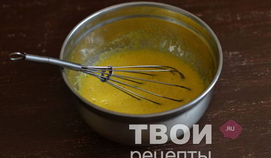 манник с яблоками