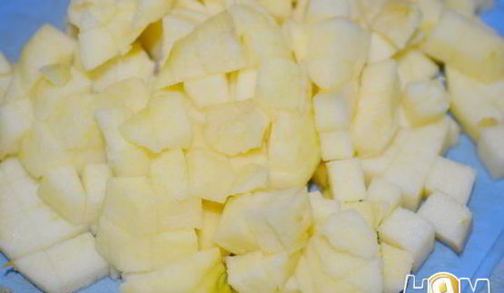 манник с яблоком