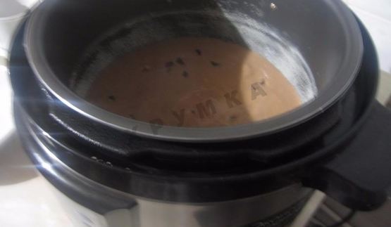 шоколадный манник на кефире в мультиварке