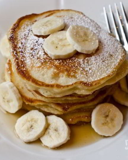 Рецепт банановых оладий на молоке