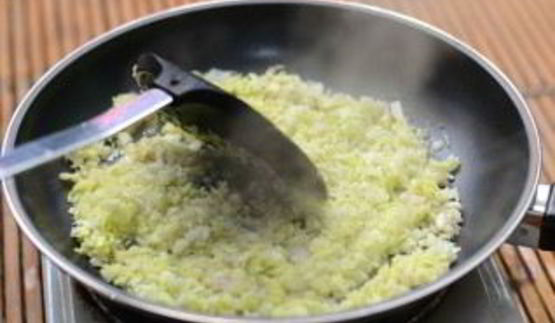 капустные оладьи с сыром