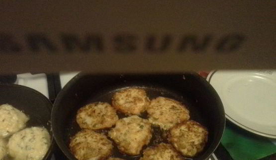 оладьи из кабачков с сыром и петрушкой