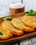 Оладьи из картофельного пюре с зеленым луком